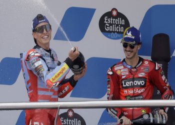 Francesco Bagnaia Tak Peduli meski Setim dengan Marc Marquez di MotoGP 2025