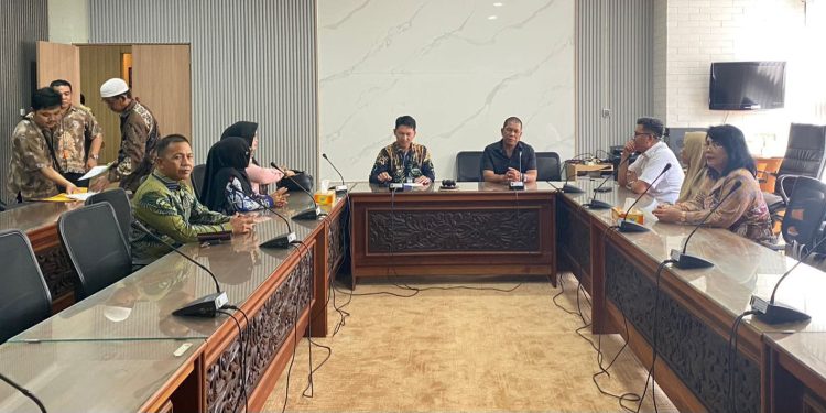 Terkait Kemitraan AKD, Komisi I DPRD Kapuas Studi Komparasi ke DPRD Kalsel