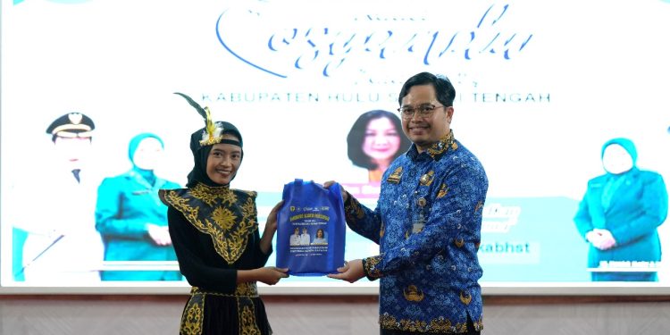 Buka Jambore Kader Posyandu, Ini Harapan Bupati Aulia