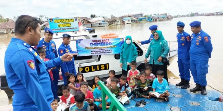 Tingkatkan Minat Baca, Satpolairud Banjarmasin Siapkan Perpustakaan Apung
