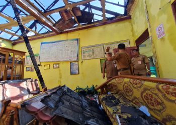 Pasca Kebakaran, Murid SDN Melayu 5 ‘Numpang’ Belajar di Sekolah Terdekat