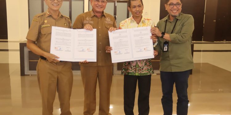 Pemkab Kotabaru dan ULM Banjarmasin Teken MoU Kerjasama Bidang Pendidikan