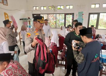 Polres Bersama Pemkab Tanbu Gelar Bakti Sosial dan KOPIMANIS