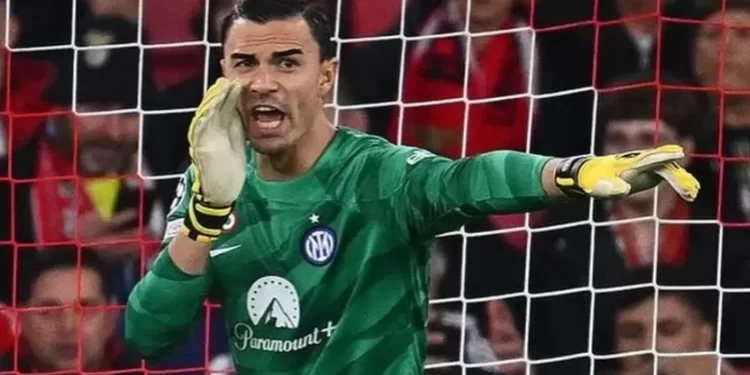 Kiper Berdarah Indonesia Emil Audero Resmi Gabung Como 1907 Hari Ini
