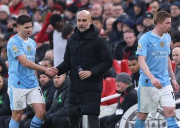 Guardiola Bicara Kabar Terbaru Masa Depan De Bruyne dan Alvarez