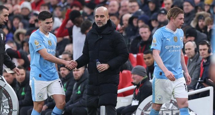 Guardiola Bicara Kabar Terbaru Masa Depan De Bruyne dan Alvarez