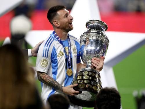 Messi Resmi Jadi Pemain dengan Trofi Terbanyak Usai Timnas Argentina Juara Copa America 2024