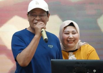 Paman Birin dan Acil Odah Ramaikan Lomba Menyanyi Surga di Telapak Kaki Ibu