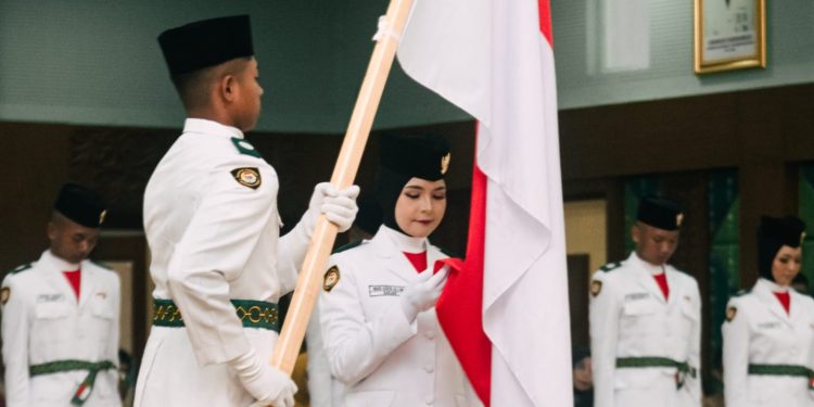 Noor Azkya Allima, Putri Paman Birin Dikukuhan Menjadi Paskibraka