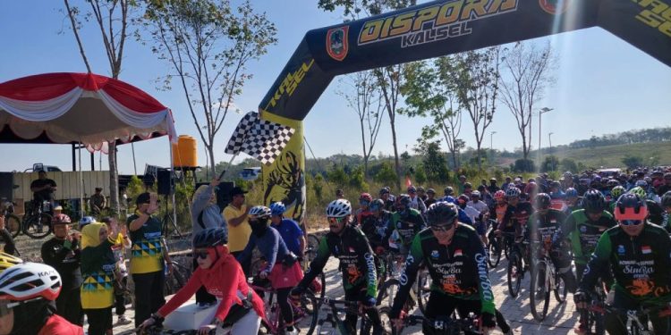 Gowes Geopark 2024 Resmi Digeber, Acil Odah Beri Hadiah Umrah