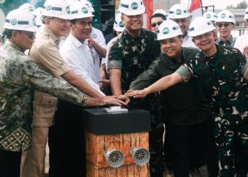 Mentan Resmikan Pabrik Biodiesel B-50, Gubernur Apresiasi PT Jhonlin Agro Raya