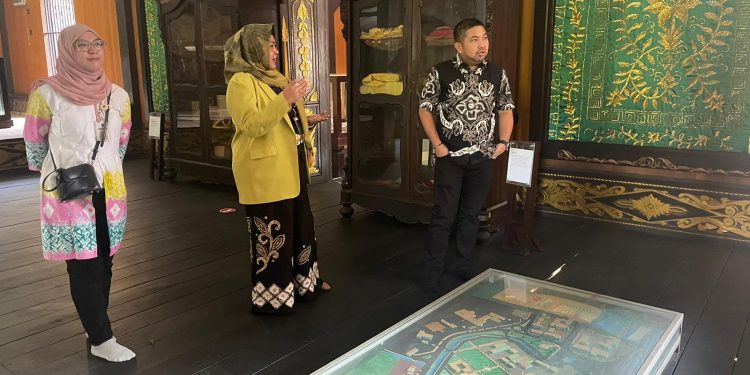 Wakil Ketua DPRD Minta Keberadaan Anjungan Kalsel di TMII Lebih Dimaksimalkan