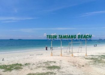 Pesona Wisata Pantai Teluk Tamiang Kotabaru