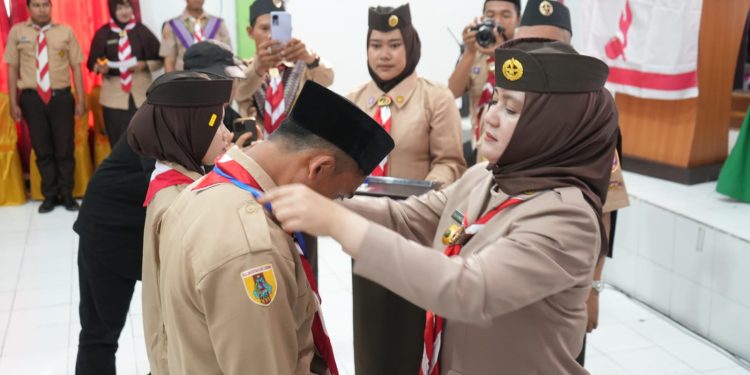 Ketua Kwartir Cabang Kotabaru Buka KMD dan KML