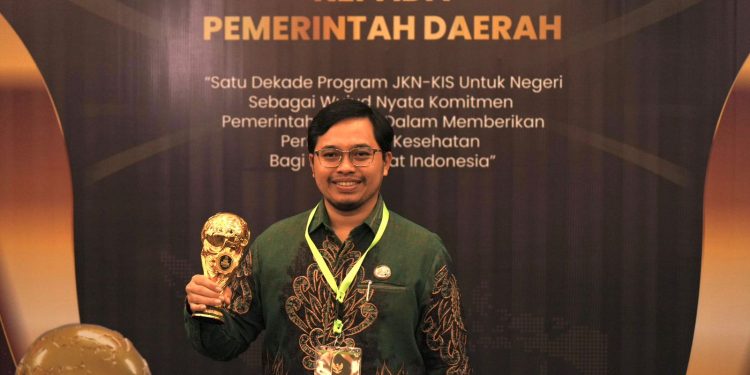 Cakupan Jaminan Kesehatan di HST 98,8 Persen, Aulia Terima UHC Awards 2024