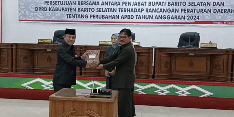 Tok! Pemkab dan DPRD Barsel Sepakati Raperda APBD-P 2024
