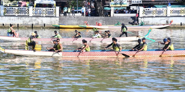 Ibnu Sina: Lomba Perahu Naga Ajang Olahraga Sekaligus Promosi Pariwisata