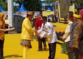 Polinmas Desa Pandan Sari Sabet Juara Pertama Lomba Poskamling Se-Kalsel