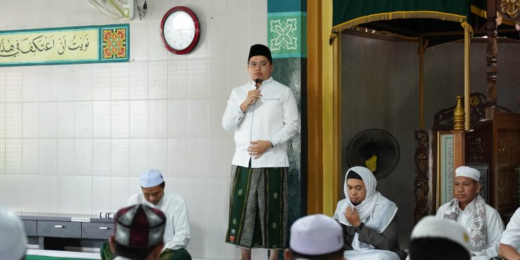 Safari Jumat di Masjid Al Mujahid Desa Lok Besar, Aulia Ajak Masyarakat Makmurkan Masjid