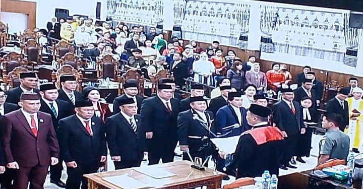 40 Anggota DPRD Kapuas Periode 2024-2029 Dilantik