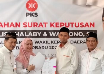 Sah! PKS Serahkan B-1 KWK untuk Lisa Halaby dan Wartono