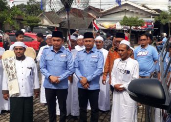 Diusung 9 Parpol, Pasangan ARB Jalan Kaki Mendaftar ke KPU Tanah Bumbu