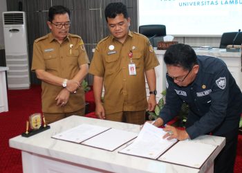Dukung Program PSDKU, Pemkab HST dan ULM Banjarmasin Teken Mou