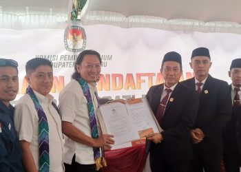 Maju Lewat Jalur Independen, Iqbal Yudiannoor-Surya Wahyudi Daftar ke KPU