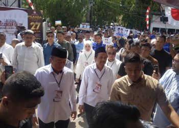 Mendaftar ke KPU Kalsel, Muhidin-Hasnur Disambut Lantunan Sholawat Badar