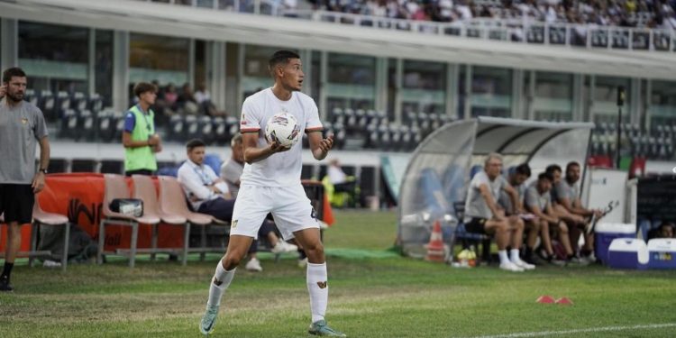 Shin Tae-yong Pusing, Jay Idzes Cedera Jelang Kualifikasi Piala Dunia 2026!