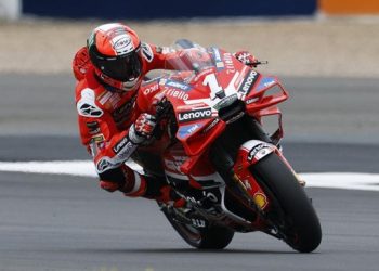 MotoGP Inggris 2024: Disalip Martin, Bagnaia Pilih Lambat asal Selamat