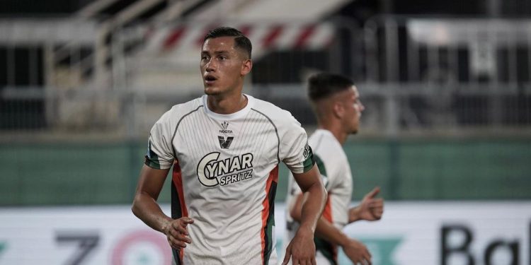 Pelatih Ungkap Jay Idzes dalam Kondisi Baik, Main di Laga Venezia vs Torino?