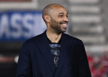 Thierry Henry Akan Gantikan Deschamps Latih Timnas Prancis?