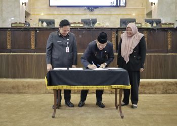 Raperda Perubahan APBD Kalsel Tahun 2024 Disetujui