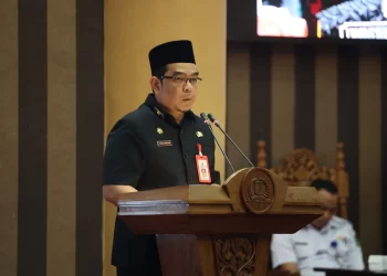 Rapat Paripurna, Bupati Tanbu Sampaikan Jawaban Raperda Nomor 19 Tahun 2022