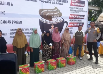 Permudah Layanan Masyarakat, Polres Tanbu Gelar “Kopi Manis” di Desa Suka Maju