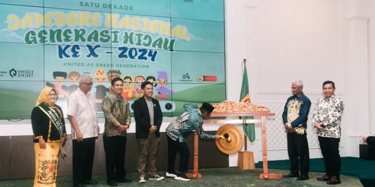 Dorong Generasi Muda Peduli Lingkungan, Paman Birin Apresiasi Green Generation Indonesia