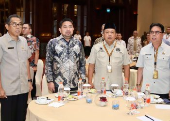 Pimpinan DPRD Kalsel Hadiri Seminar Nasional MKD DPR RI