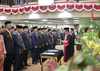 Supian HK dan Kartoyo Jadi Pimpinan Sementara DPRD Kalsel Periode 2024-2029