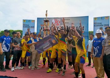 Mansyah Sabri Tutup Turnamen Sepak Bola Pelajar Bupati Cup 2024