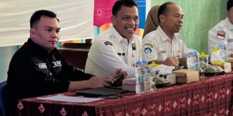 Bakesbangpol Tanbu Bekali Pemilih Pemula Pendidikan Politik
