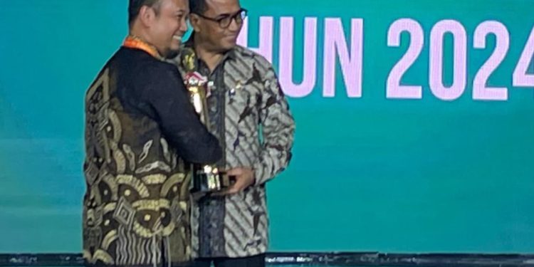 Berhasil Tata Kelola Transportasi Publik, Kalsel Raih Penghargaan WTN Wiratama