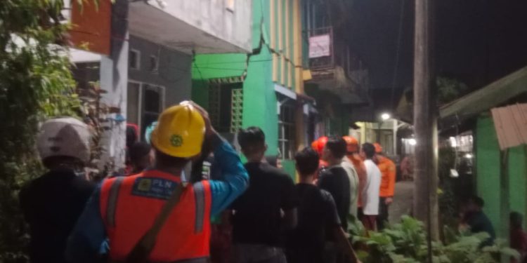 Dinding Retak dan Terasa Getaran, Penghuni Kost Putri Jalan S Parman Sempat Panik