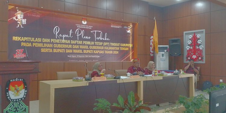 KPU Gelar Rapat Pleno, DPT Pilkada Kabupaten Kapuas 295.017 Orang