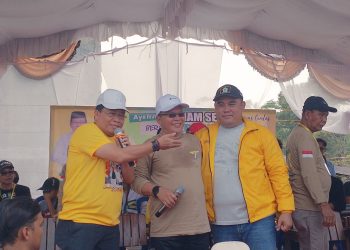 Ribuan Warga Mambulau Senam Sehat Bersama Erlin-Alberkat