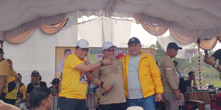 Ribuan Warga Mambulau Senam Sehat Bersama Erlin-Alberkat