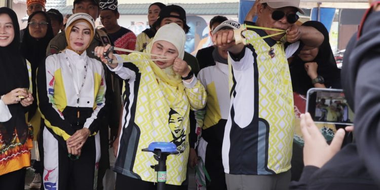 Pekan Olahraga Rakyat Berlangsung Meriah, Paman Birin dan Acil Odah Sumbang Hadiah Umrah