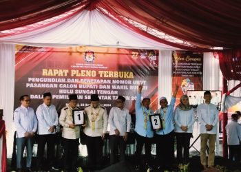 Pengundian Nomor Urut Paslon Pilkada HST, Aulia-Mansyah 1, Rizal-Rosyadi 2