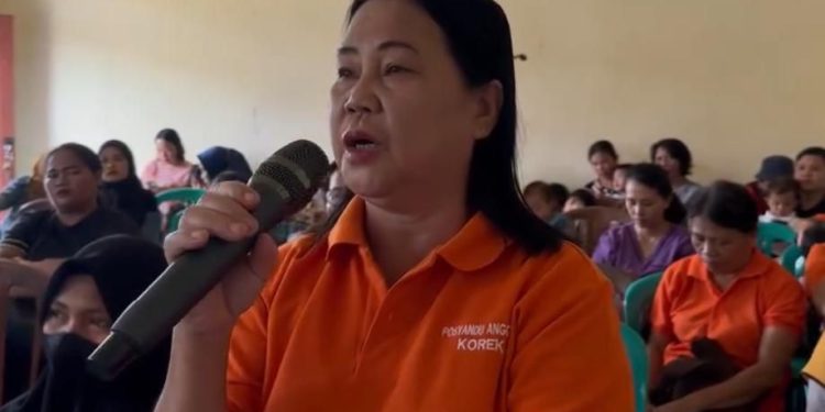 PLN Gelar Edukasi Kelistrikan di Desa Tayan untuk Peringati Hari Pelanggan Nasional 2024