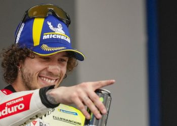 Marco Bezzecchi Dibuat Terharu oleh Sambutan Fans di Lombok